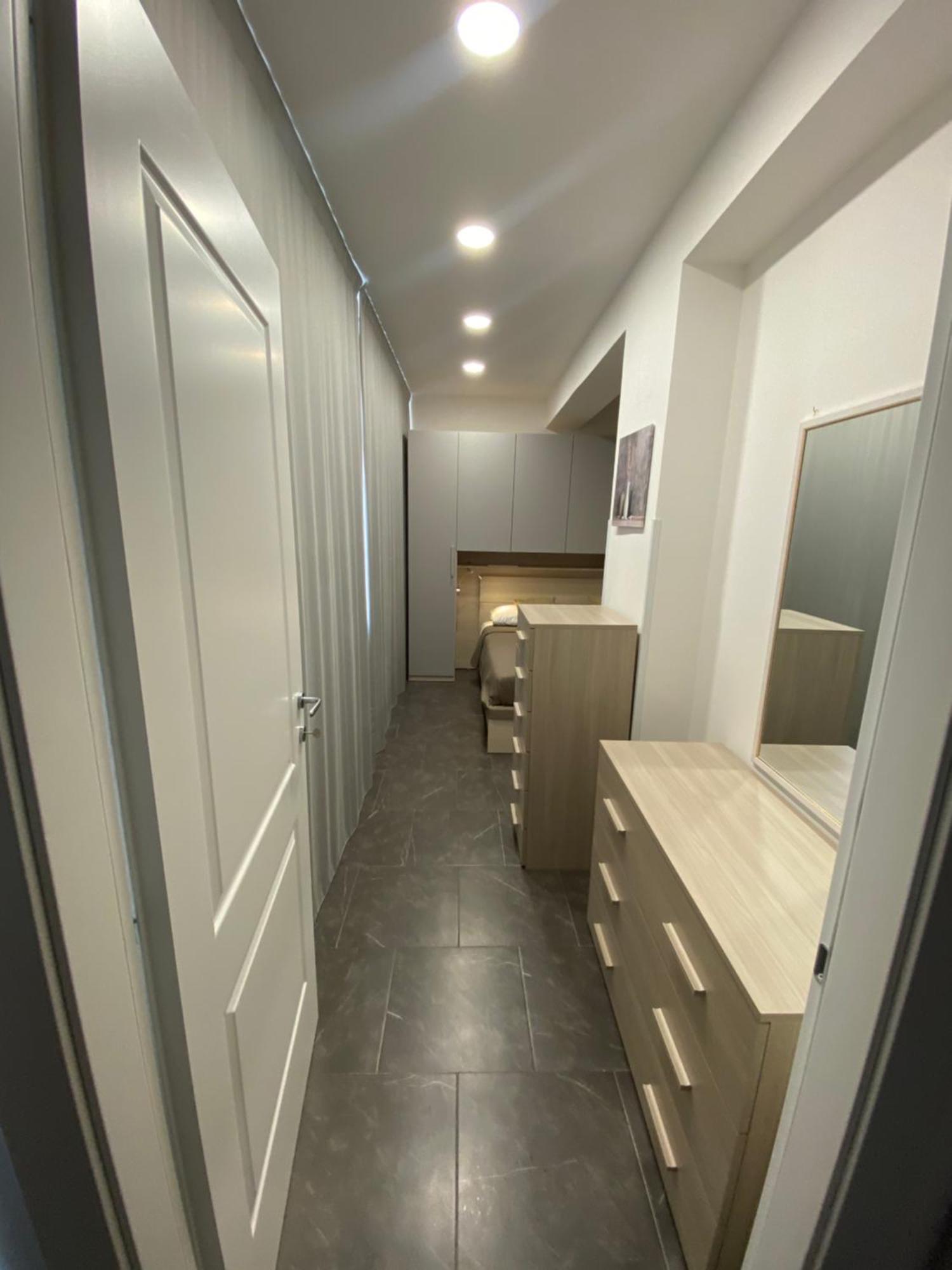 Little House Apartment เรจโจ ดี คาลาเบีย ภายนอก รูปภาพ