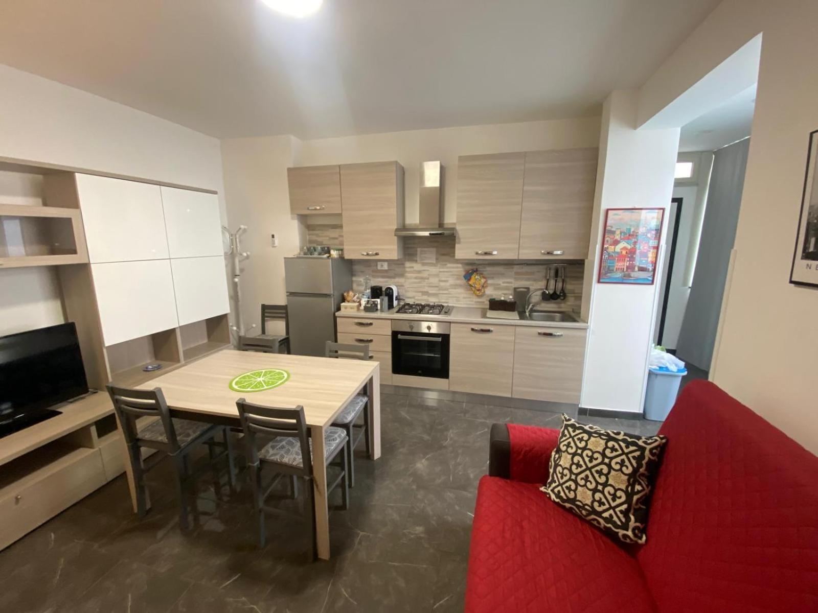 Little House Apartment เรจโจ ดี คาลาเบีย ภายนอก รูปภาพ